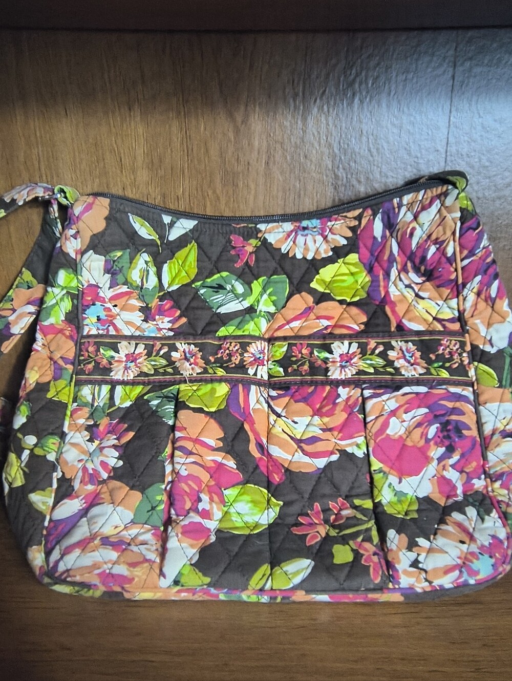 Vera Bradley retired English Rose floral quilted Shoulder bag with a brown base